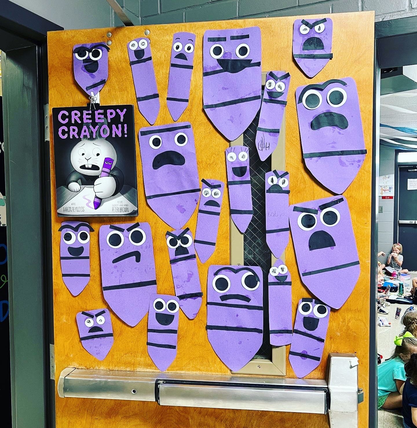 Creepy Crayon Craft Crayon Crafts Crayon Crayon Book